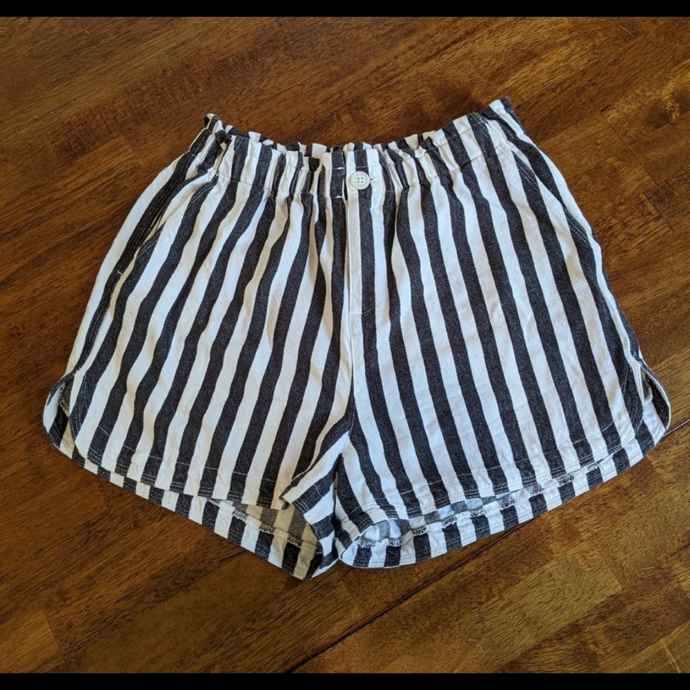 Carly Jean Los Angeles Lucas shorts